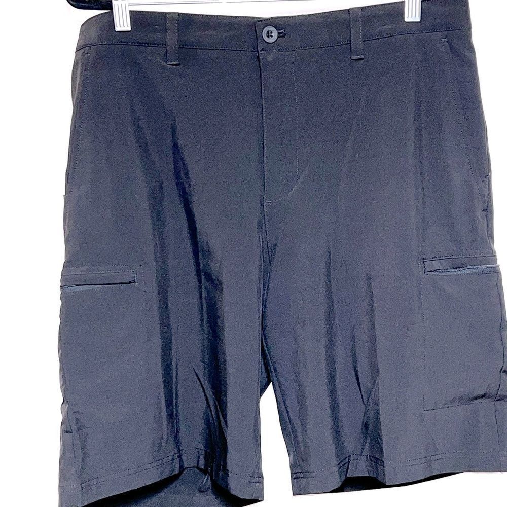 NWOT IZOD Golf shorts Swing Flex Stretch SZ 34